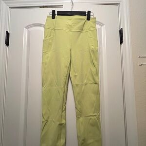 Lululemon Women's Lime Green leggings